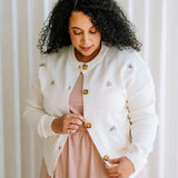 Rose Maternité - Cardigan Martine - Broderie de fleurs